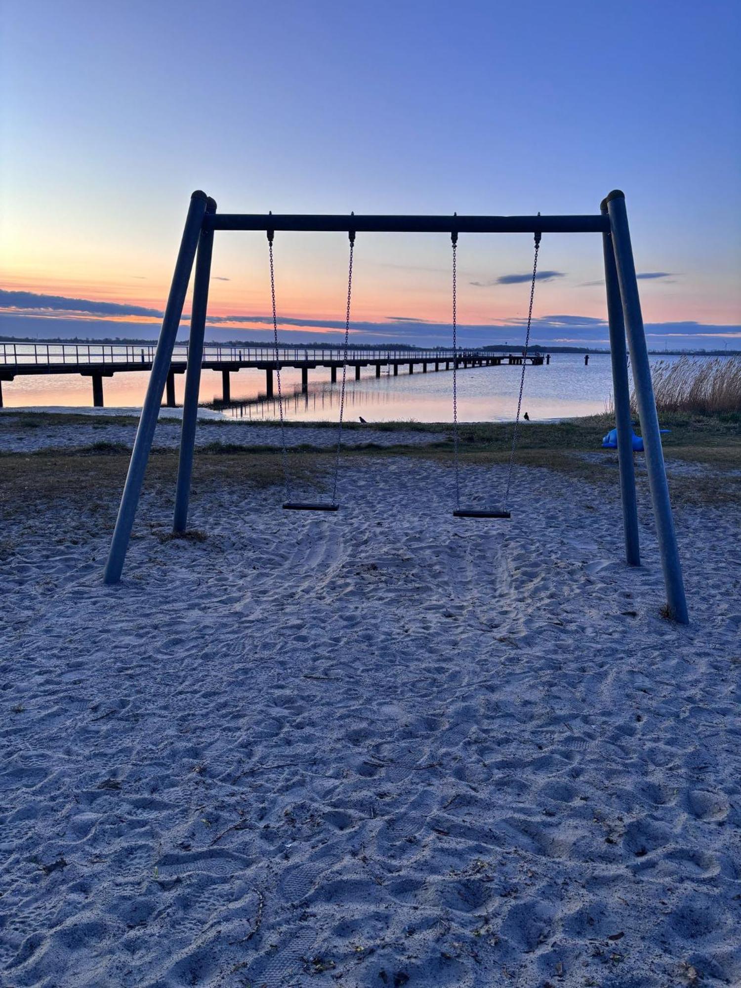 App 7U Erholsamen Sundowner Dranske Exterior foto
